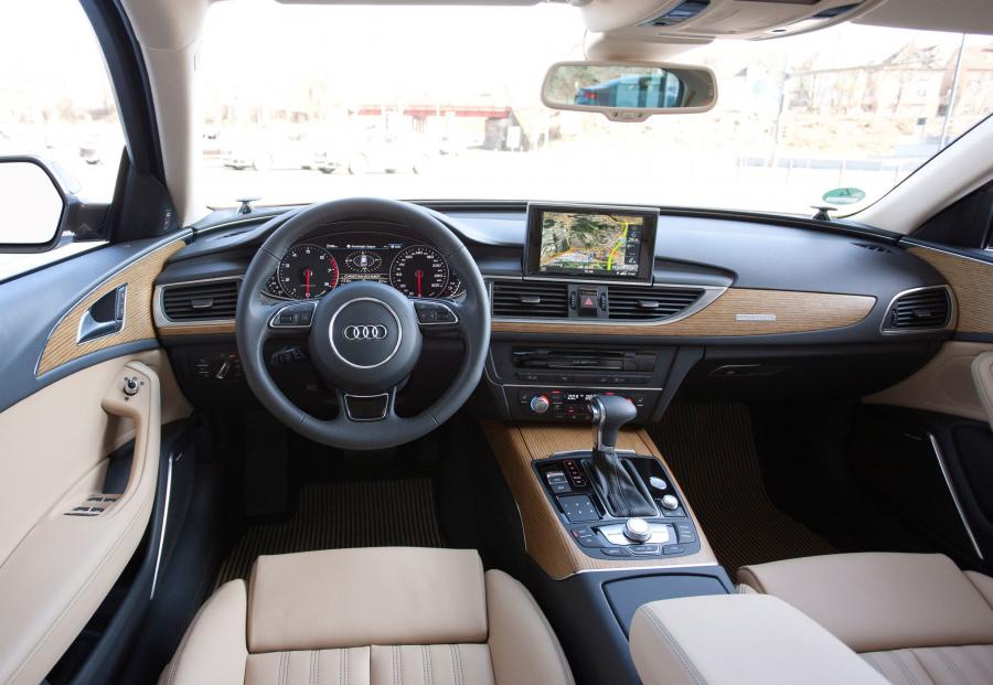 Торпедо Audi A6 Allroad 3.0 TDI Quattro (4G, C7) 2012 года  (WW) (фото 9 из 99)